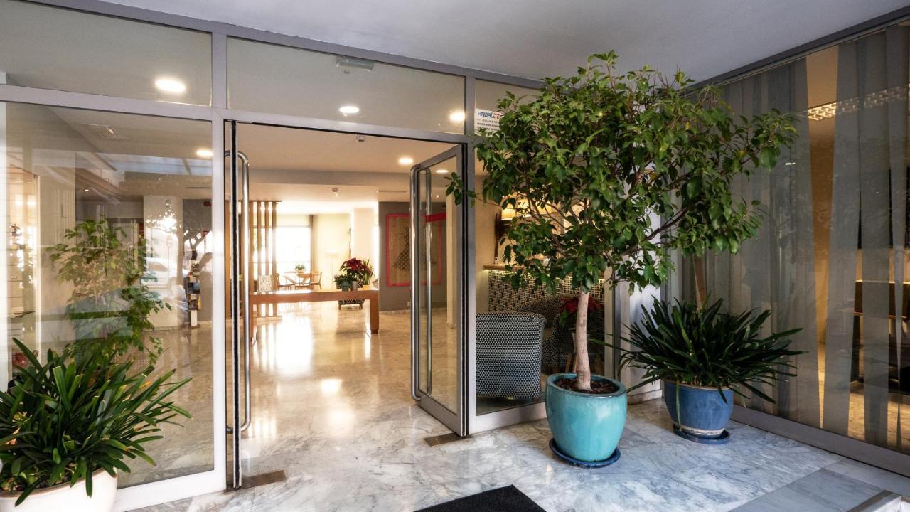 Colectia Hotel Santa Lucia Sevilla Kültér fotó
