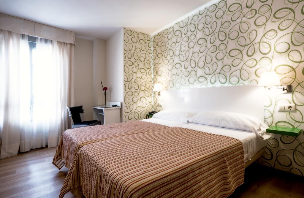 Colectia Hotel Santa Lucia Sevilla Kültér fotó
